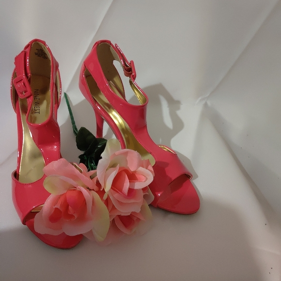 Nine west - Picture 3 of 3